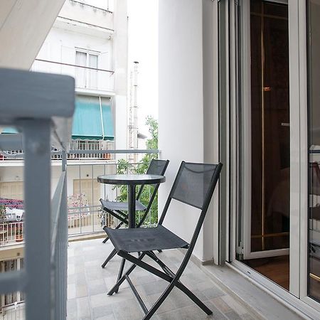 Elegant And Safe Gold And Blue Apartment Walk To Acropolis Афіни Екстер'єр фото