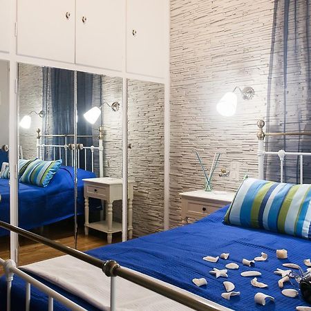 Elegant And Safe Gold And Blue Apartment Walk To Acropolis Афіни Екстер'єр фото